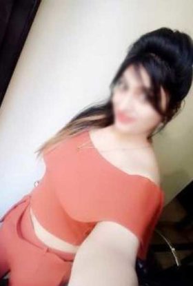 Relaxing Soapy Full Body To Body Massage Call Me 971581708105 Sharjah Escorts